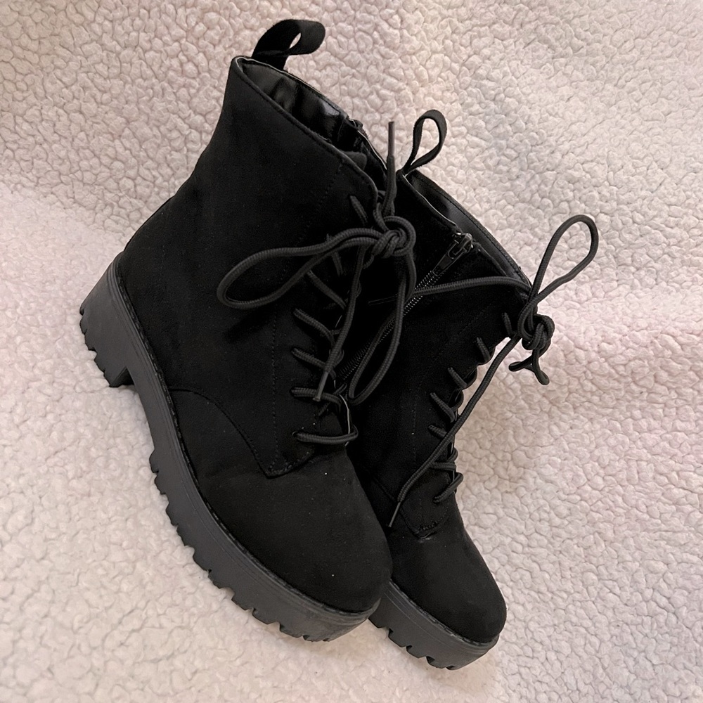 Rouge Black Faux Suede Chunky Heel Platform Ankle Boots Women